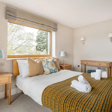 Апартаменты 4 Bed In Oc-lr003 Эмблсайд