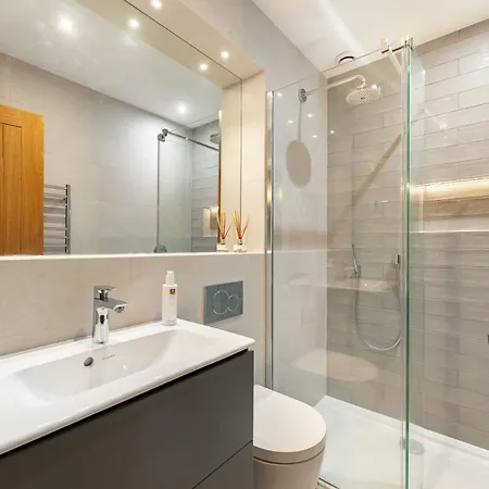 4 Bed In Oc-lr003 Эмблсайд