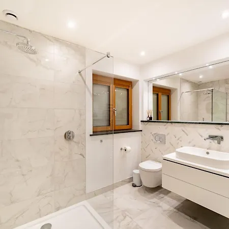 4 Bed In Oc-lr003 *