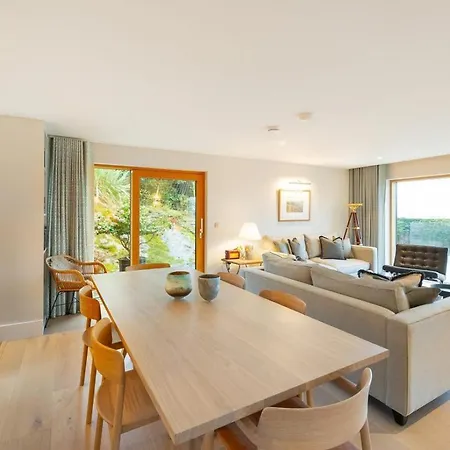 4 Bed In Oc-lr003 Апартаменты *