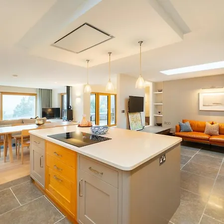 4 Bed In Oc-lr003 *