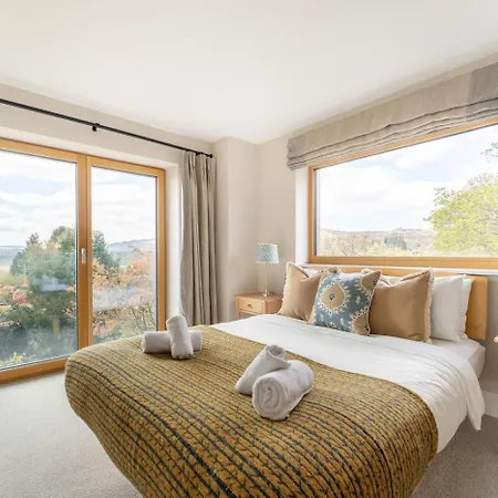 4 Bed In Oc-lr003 *